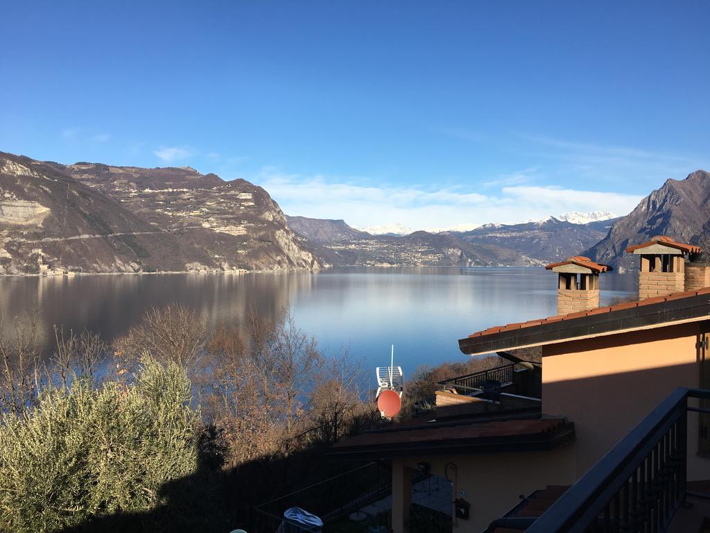 Appartamento Bella Isola Monte Isola Extérieur photo